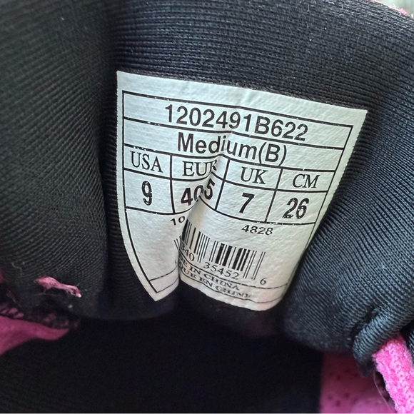 Brooks Revel women’s Pink & Black athletic shoes size 9💗 - Picture 4 of 8